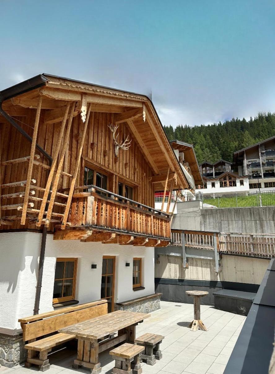 Firstpeak Chalets เซาเคินเซ ภายนอก รูปภาพ