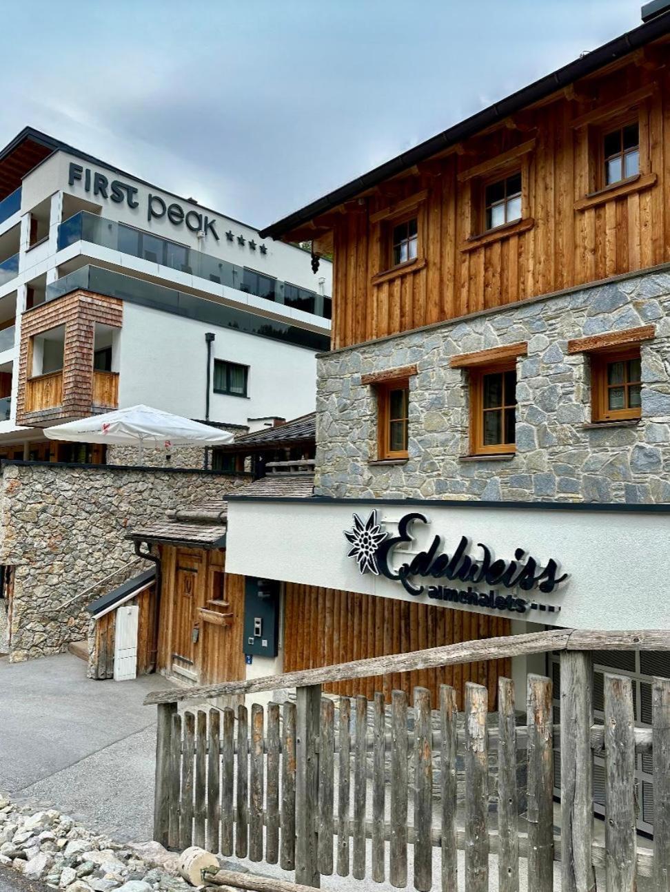 Firstpeak Chalets เซาเคินเซ ภายนอก รูปภาพ